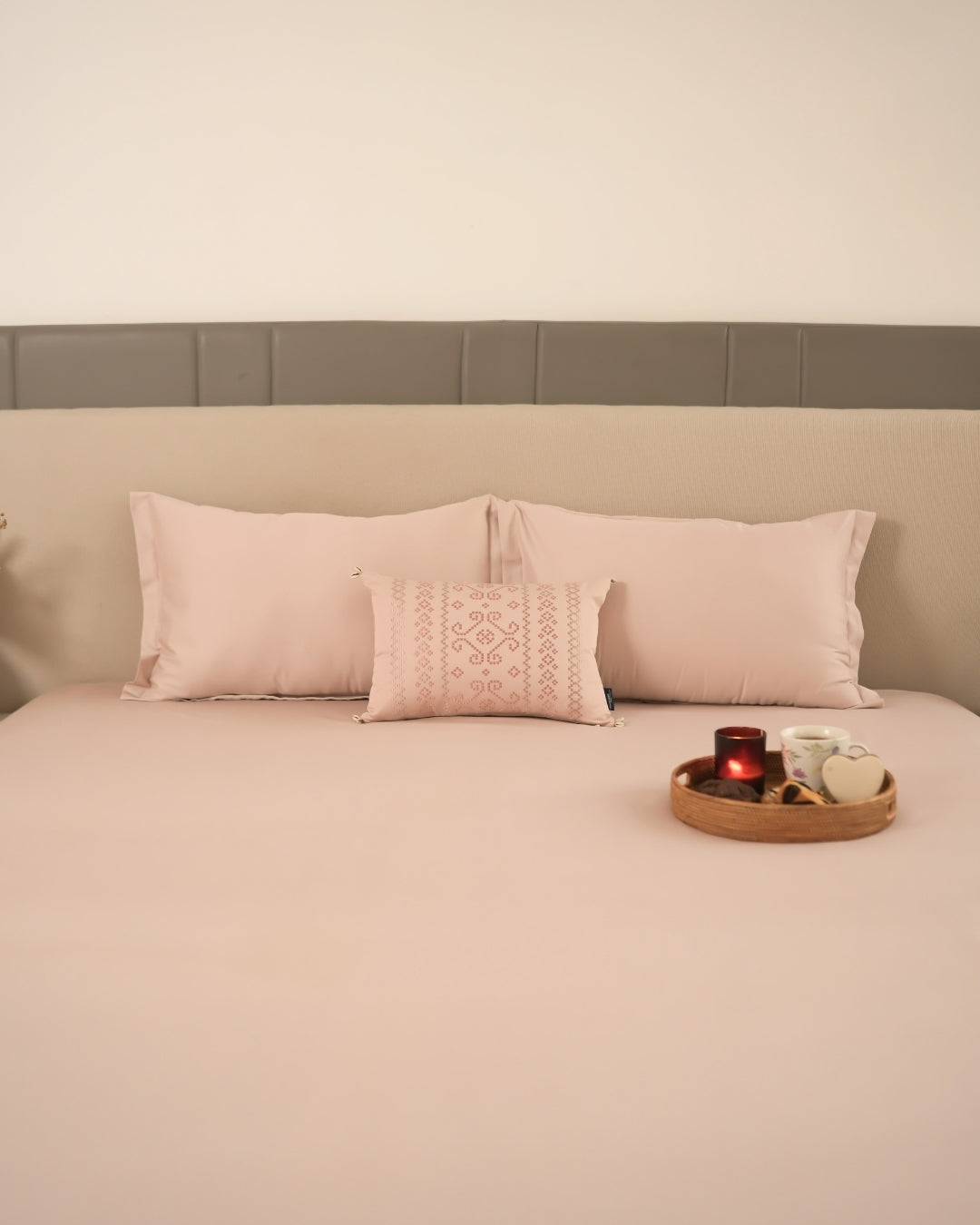 Keya Buff 1000TC Cotton Rich Lorenza Bedsheet Set in Gift Box (5 PC Set)