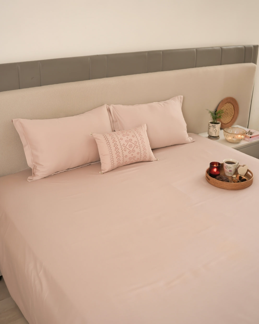 Keya Buff 1000TC Cotton Rich Lorenza Bedsheet Set in Gift Box (5 PC Set)
