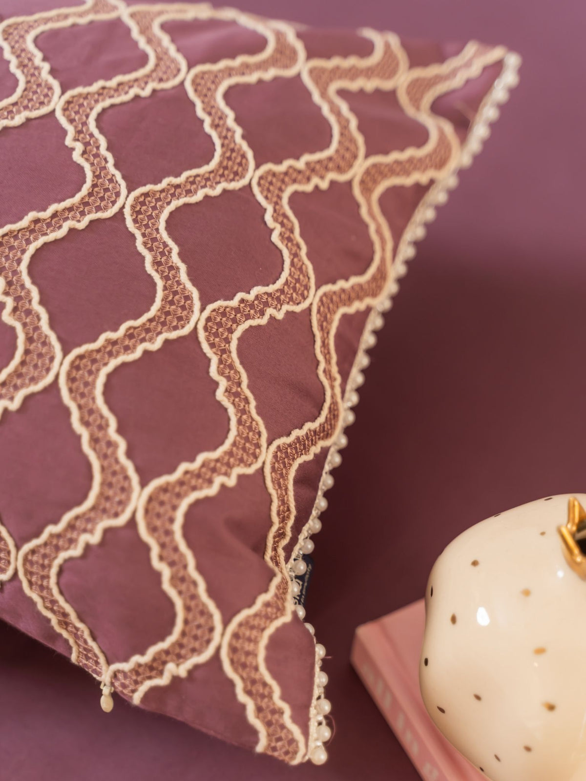 Zest Mauve Treasure Bedsheet Set