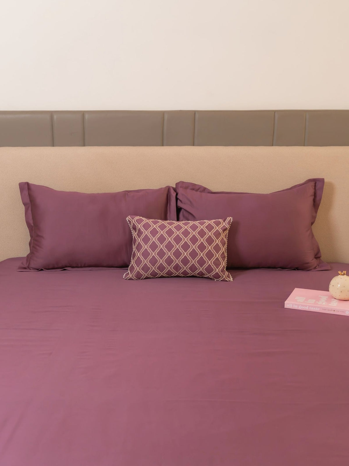 Zest Mauve Treasure Bedsheet Set