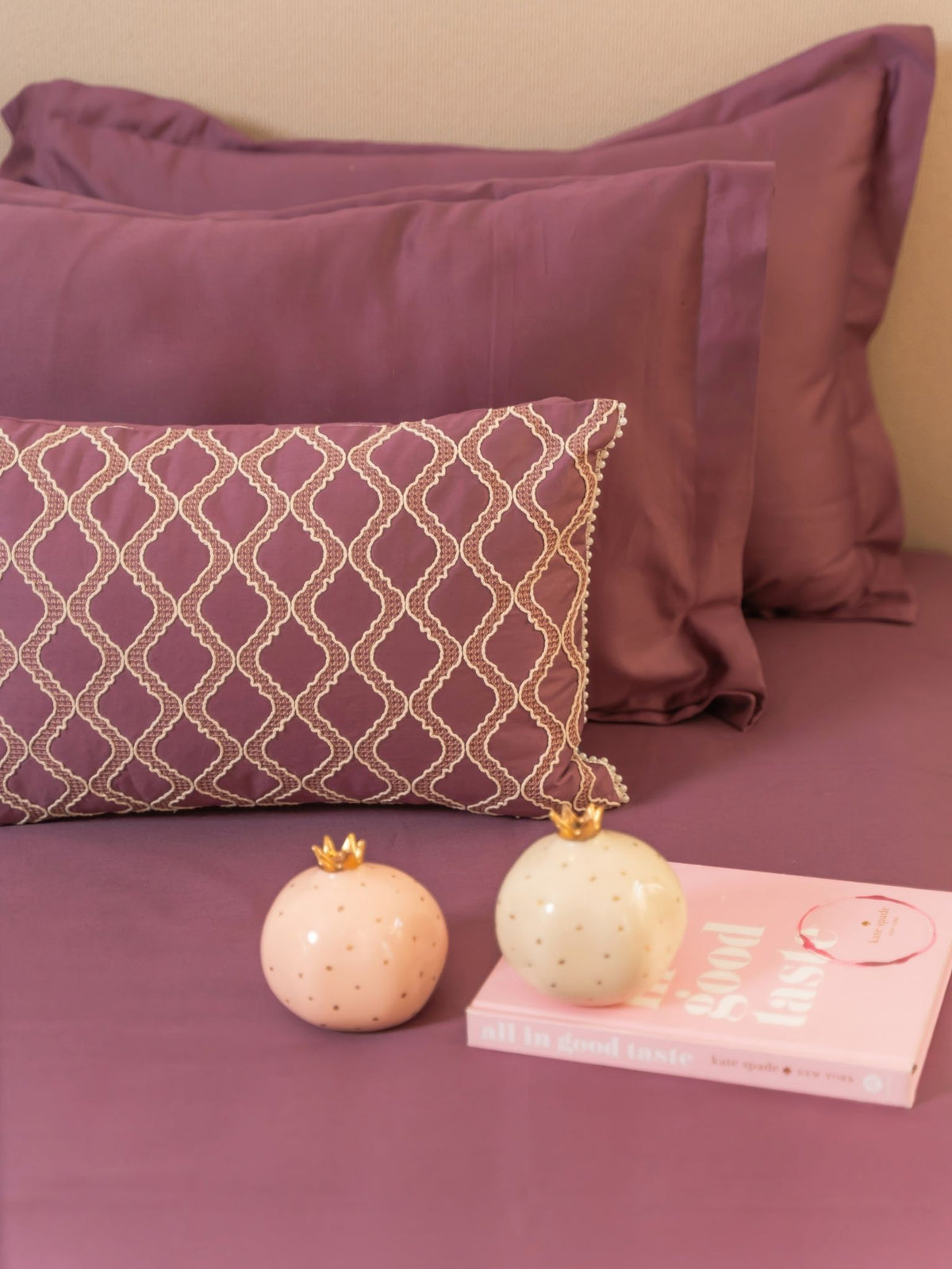 Zest Mauve Treasure Bedsheet Set