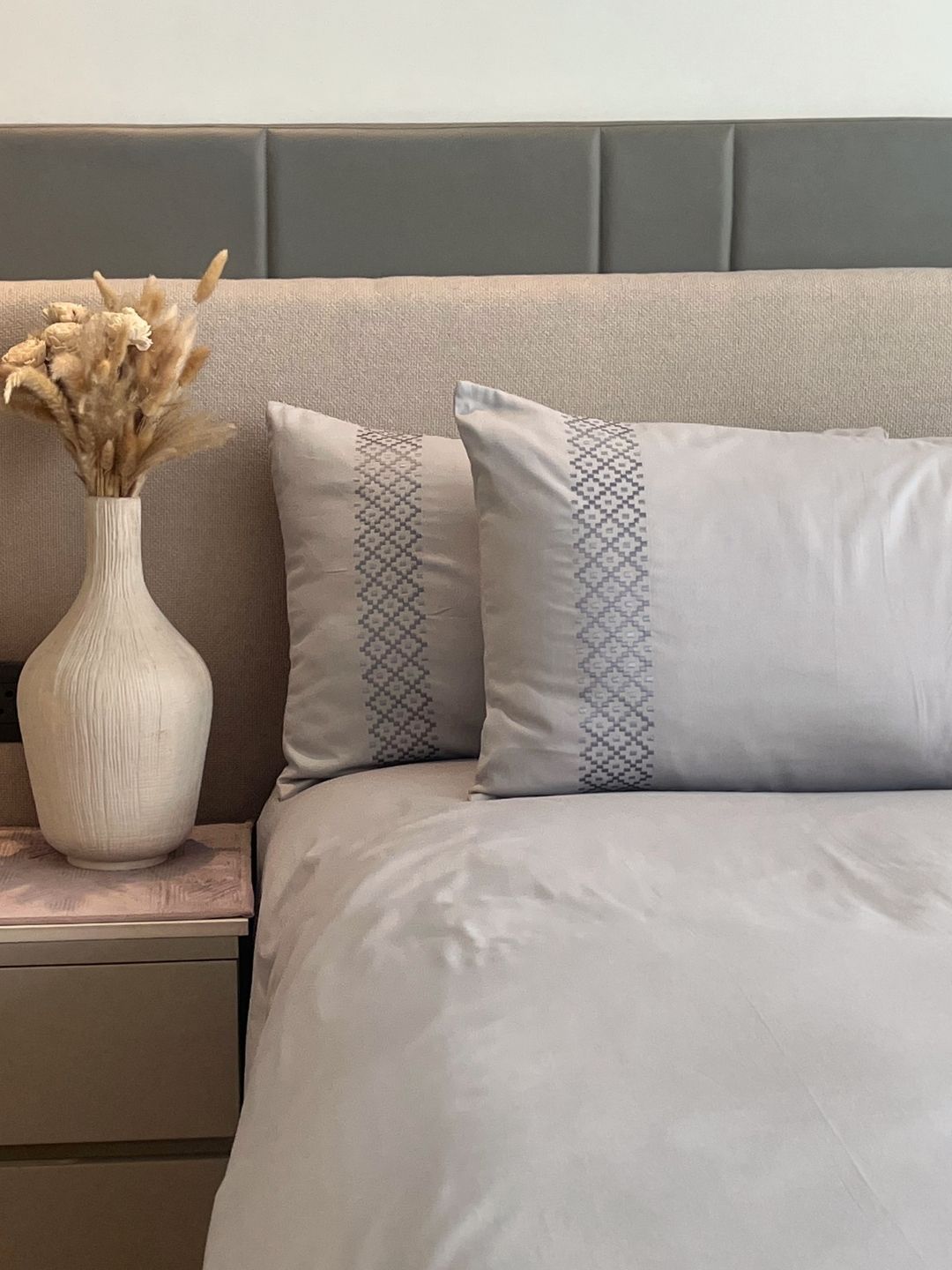 Tessa Pearl Grey Dreams Bedsheet Set