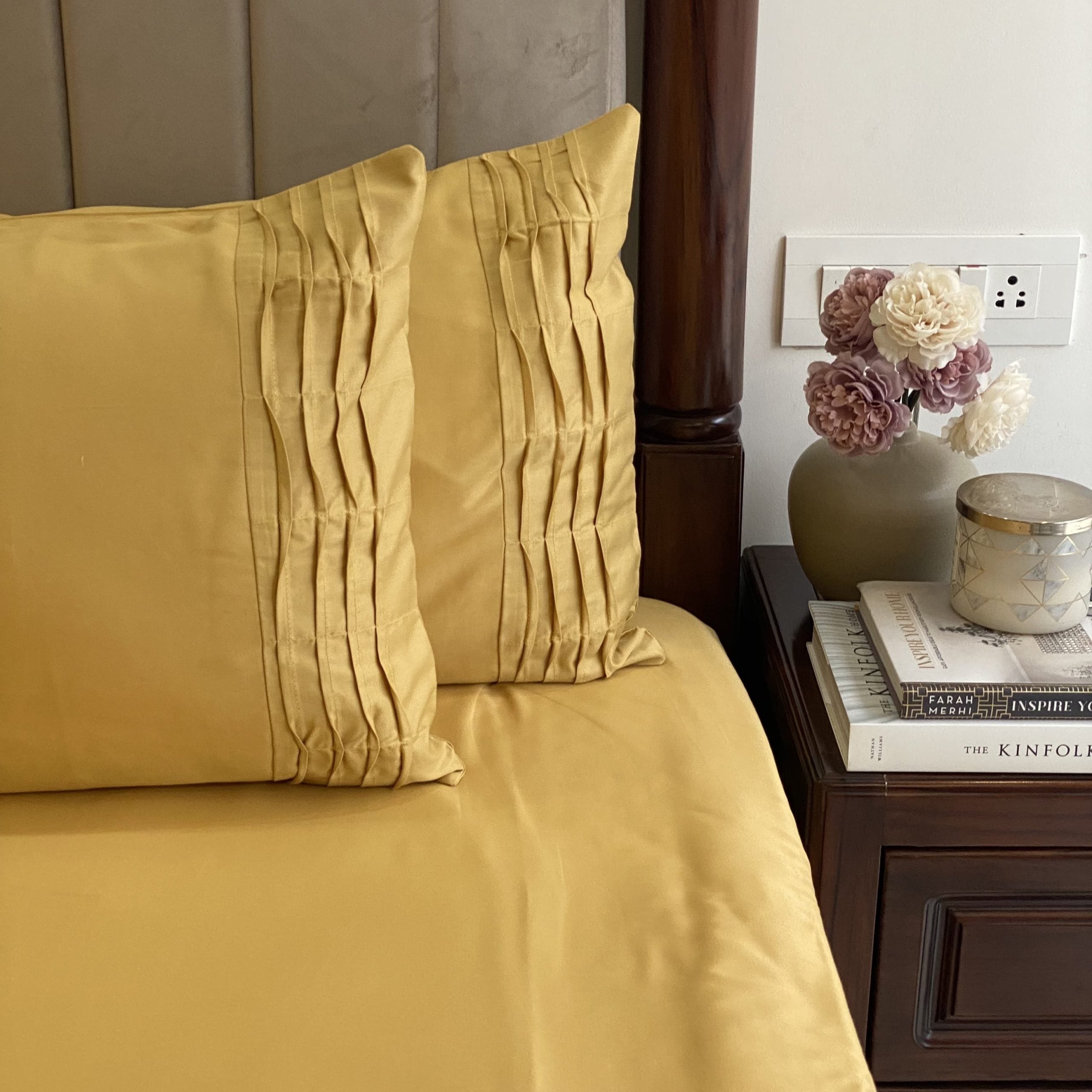 Buttercup Yellow Tetra Pleat Bedsheet