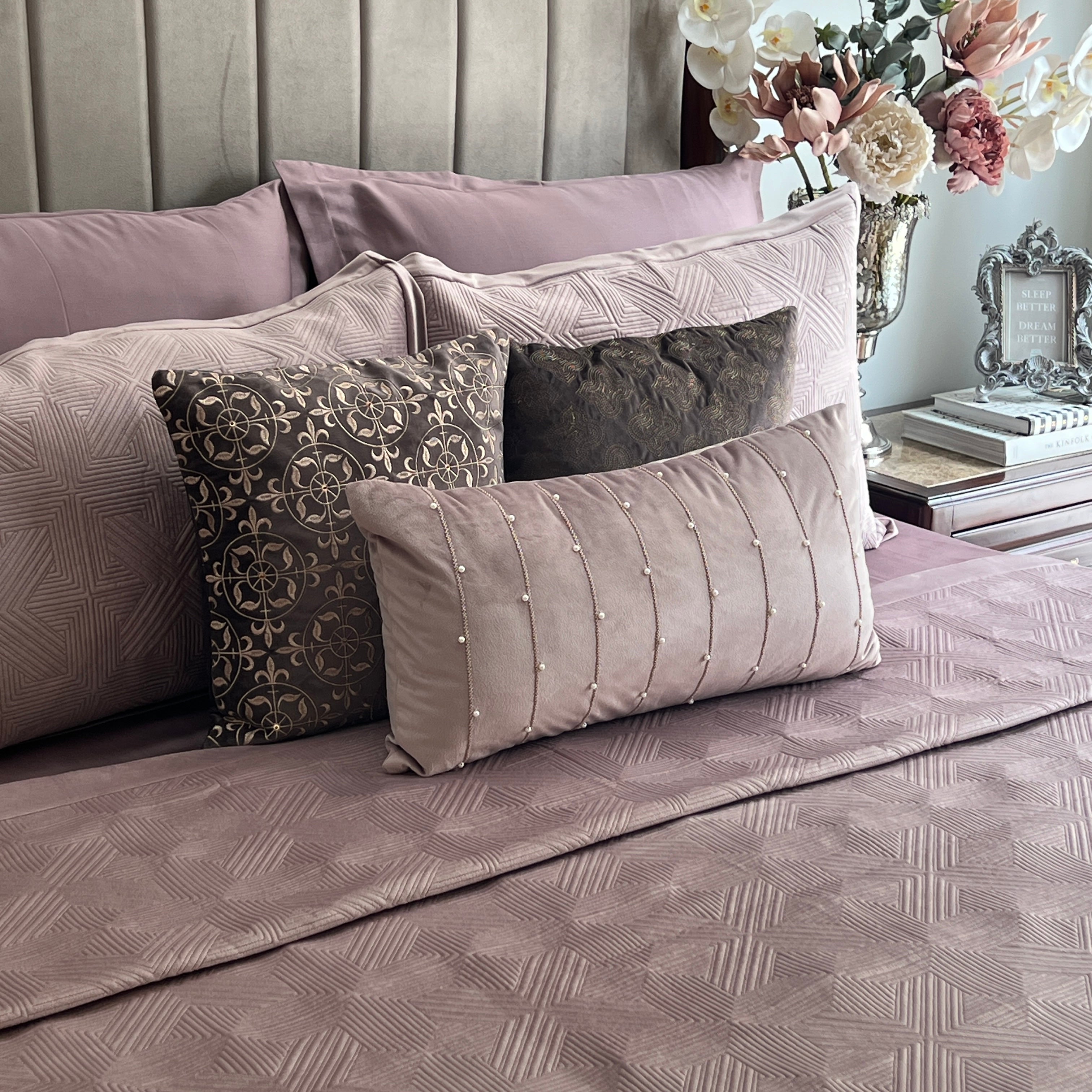 Bonito Onion Pink Velvet Bedspread