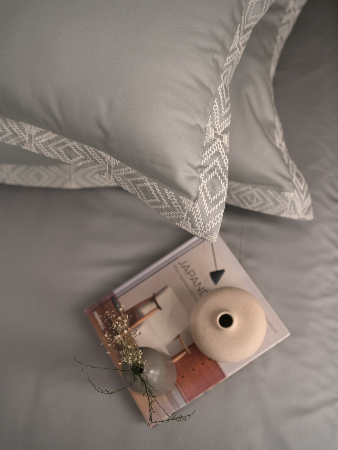 600TC Cotton Fablis Platinum Beyond Bedsheet Set