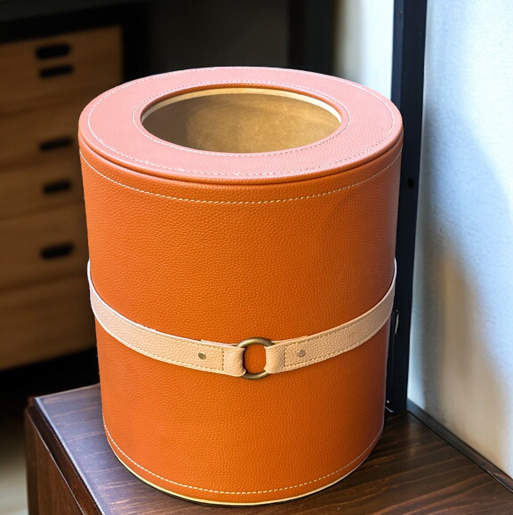 Luxora Cognac Wastebin