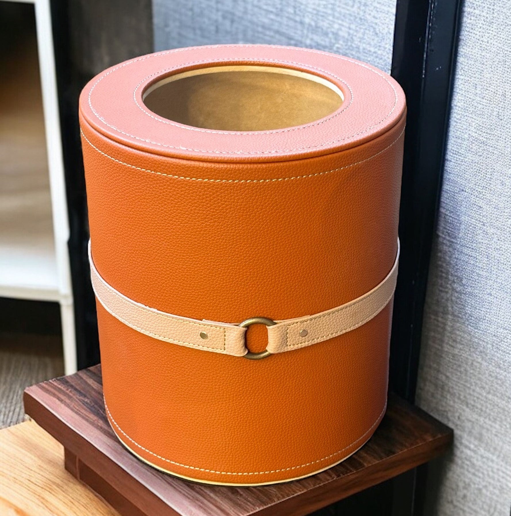 Luxora Cognac Wastebin