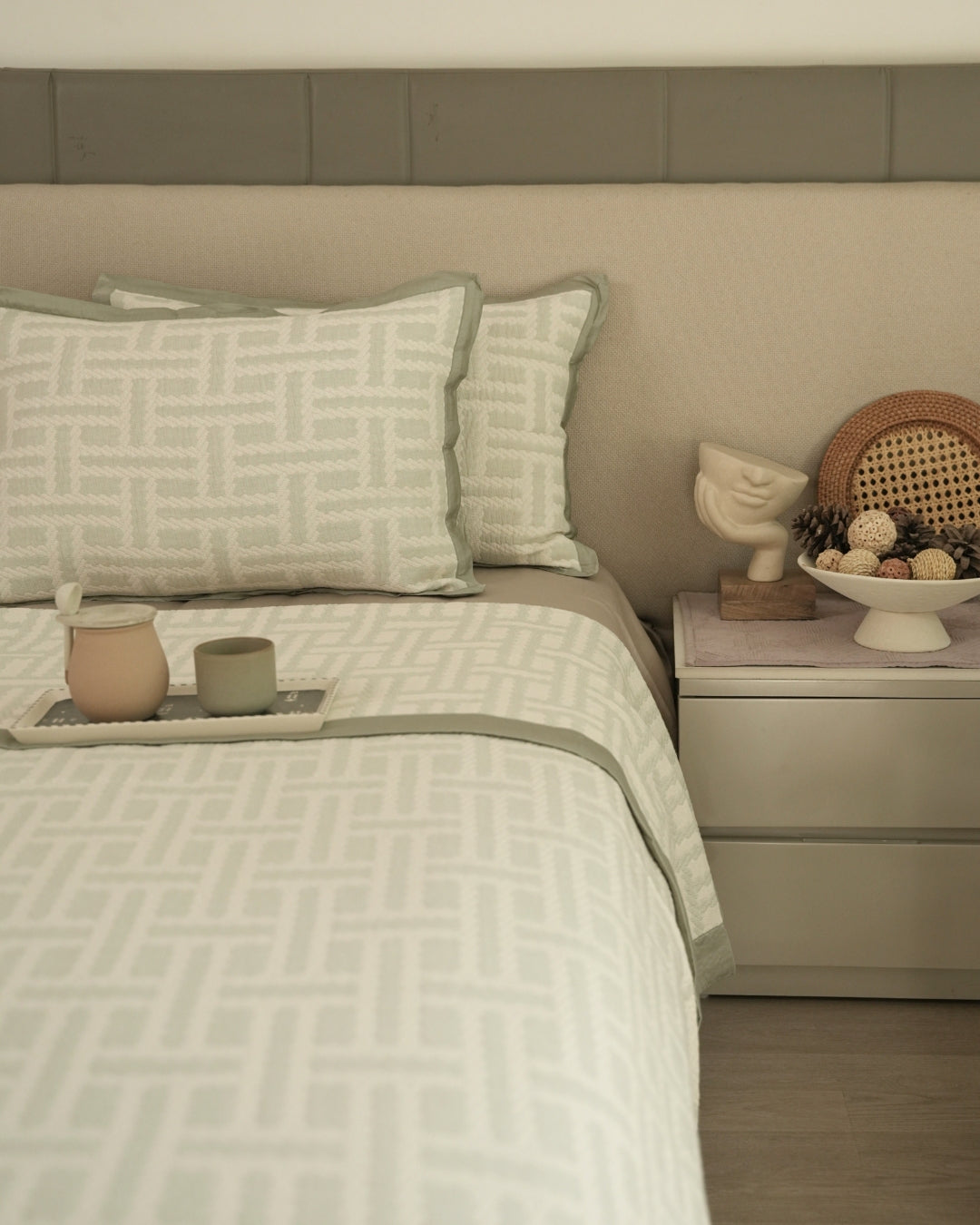 Arco Sage Green Cotton Jacquard Bedspread Set
