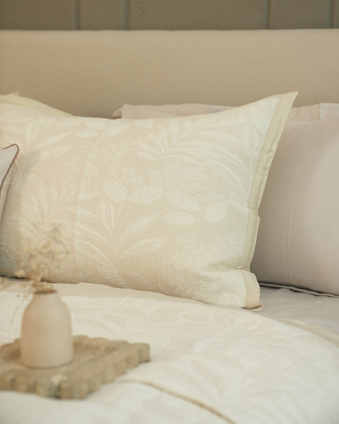 Fleur Ivory Cotton Jacquard Bedspread Set