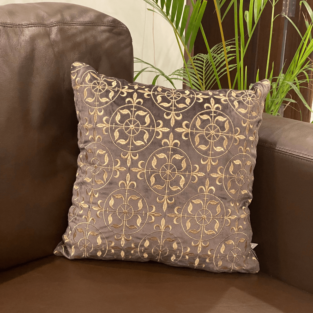 Decorative Timber Mousse Velvet Cushion Cover 16x16