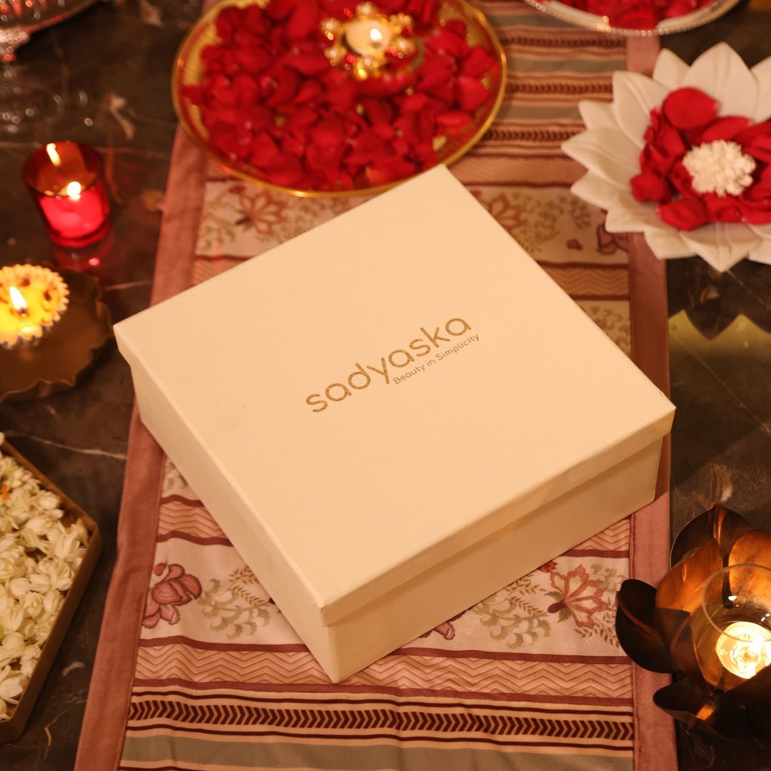 Classic Ivory Gift Box