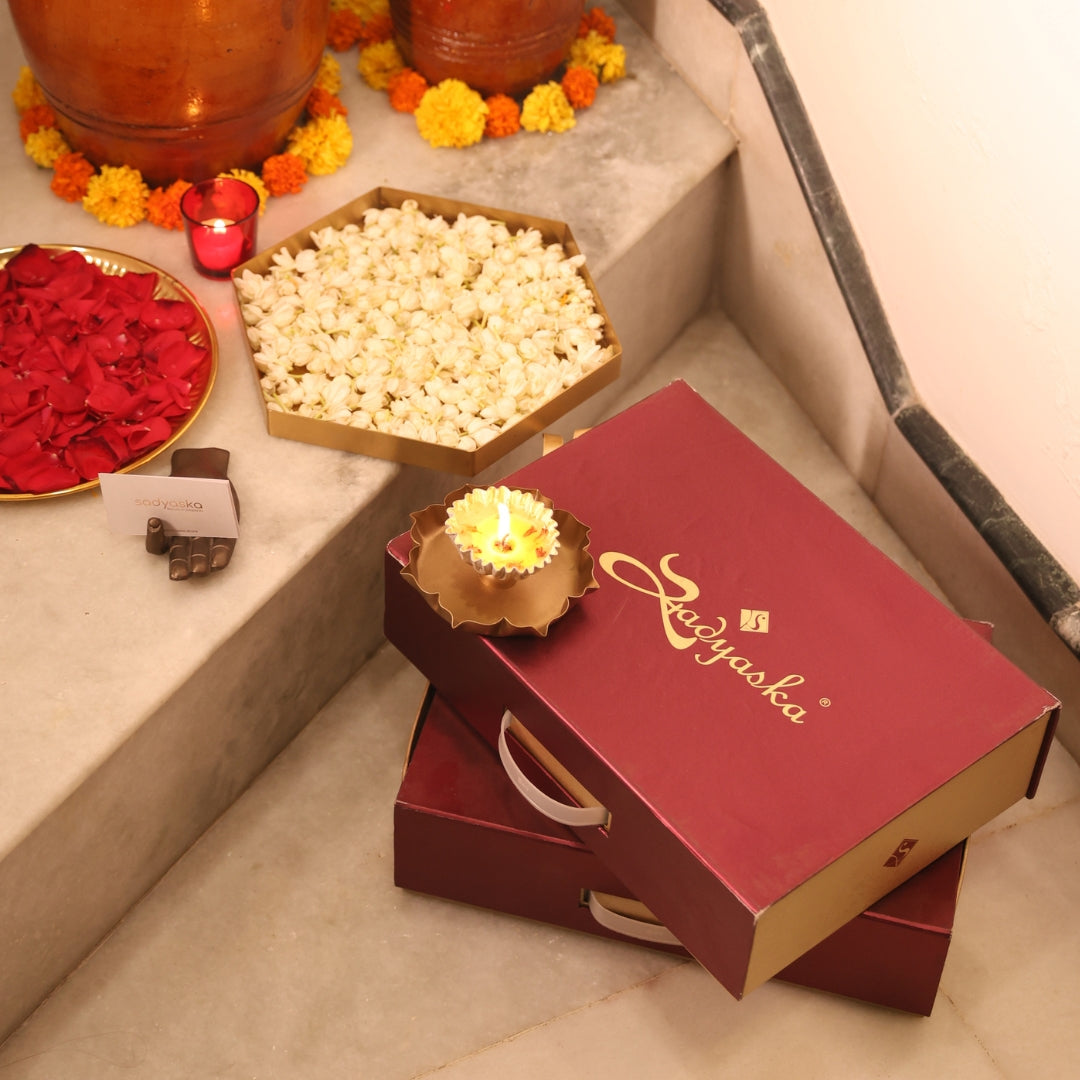 Classic Maroon Magnetic Gift Box